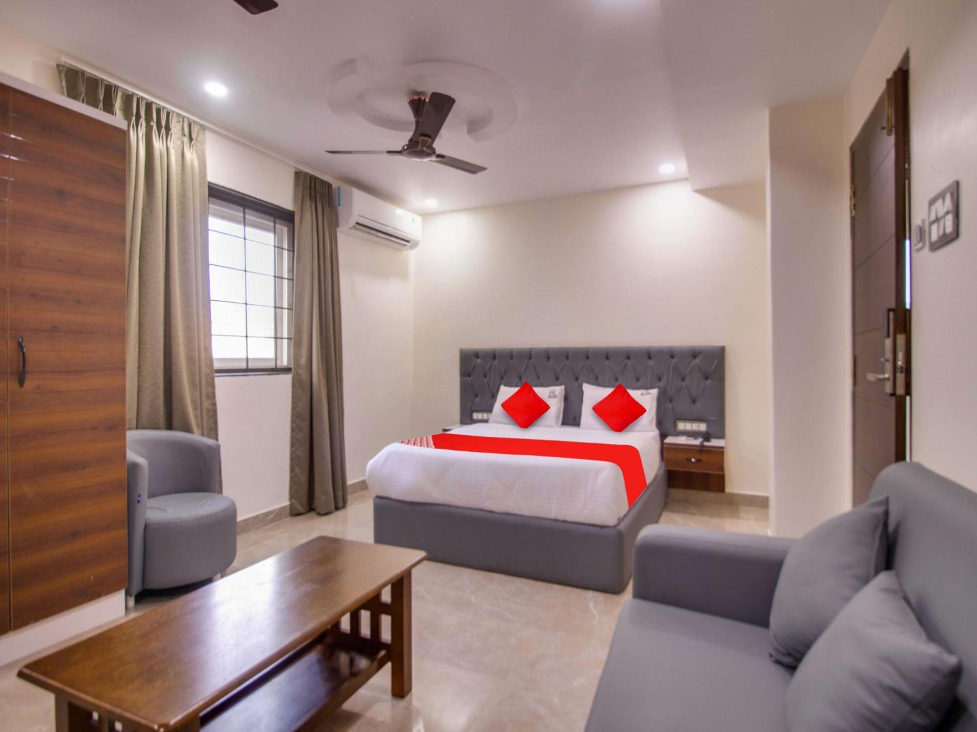 Hotel O Rr Residency Khammam Exterior photo